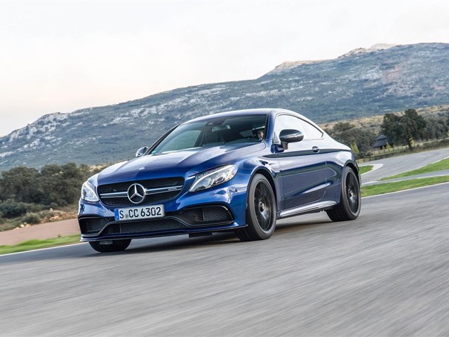 Entramos en contacto con el Mercedes C63s